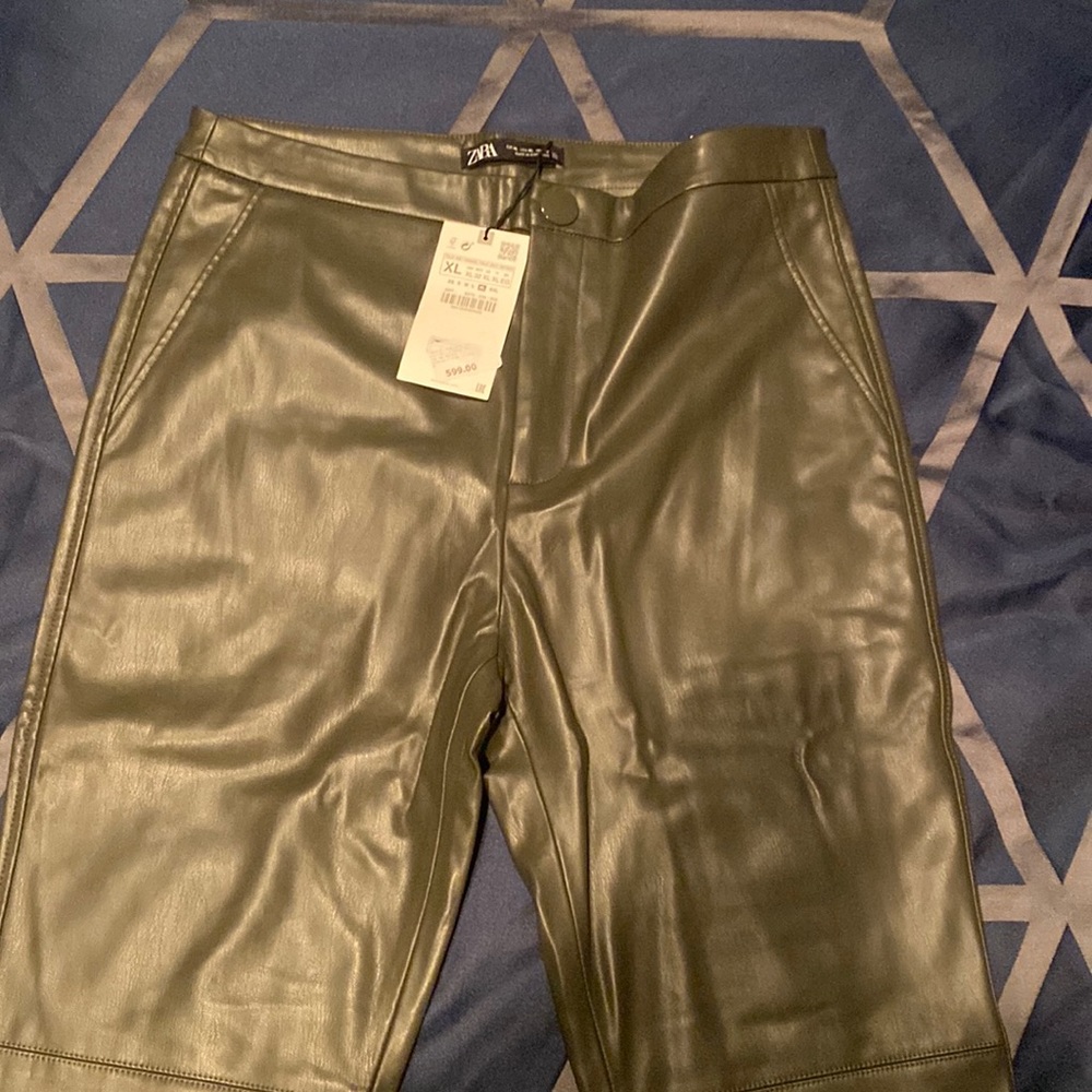 Faux leather high rise leggings